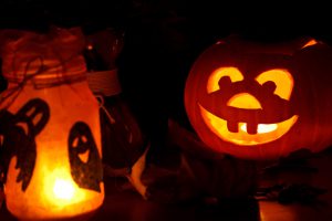 halloween-pumpkin-and-lights